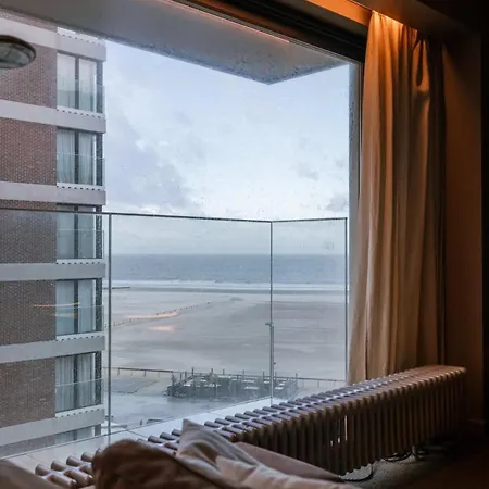 Huswell - Cosy With Sea View * Кнокке-Хейст