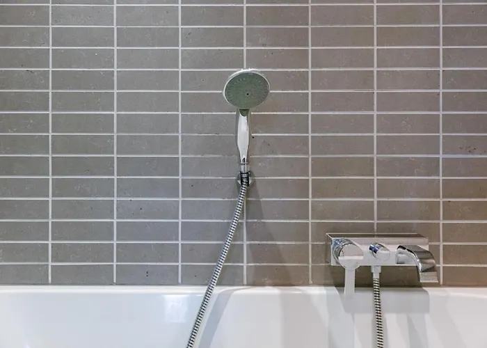 Huswell - Cosy With Sea View